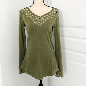 Free People Green Hi-Lo Long Sleeve Top Size S